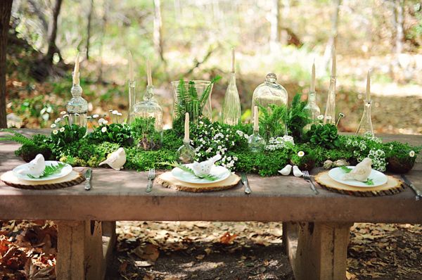 Greenery Ruffled - photo by http//arinabphotography.com/ - http://ruffledblog.com/greenery-filled-wedding-ideas/