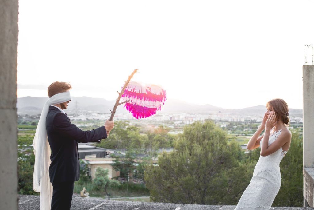 juego-boda-piñata juegos boda divertida